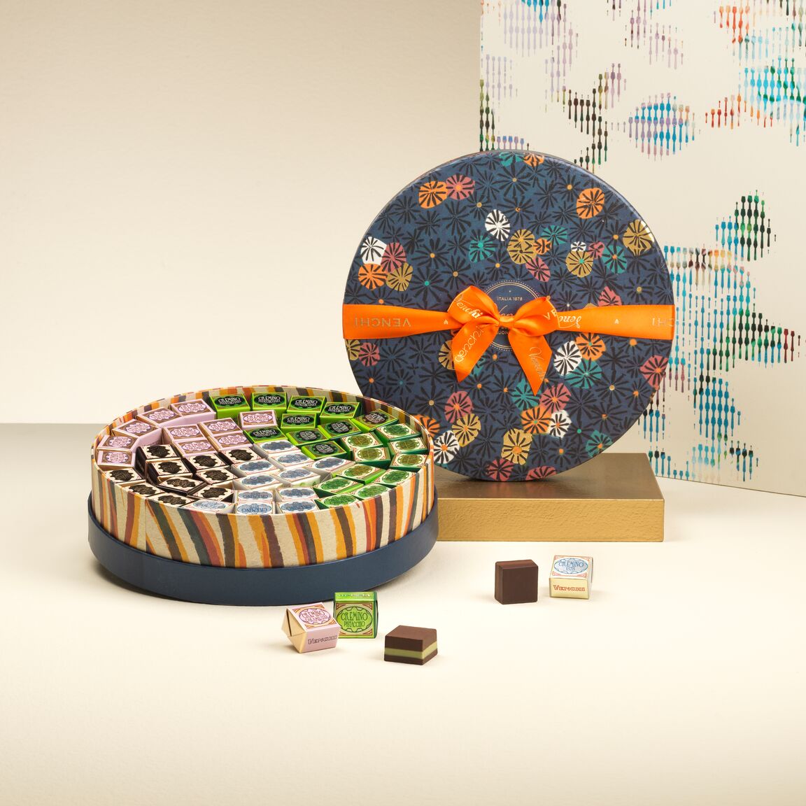 Large Gift hamper with Cremino chocolates 2.4 lb