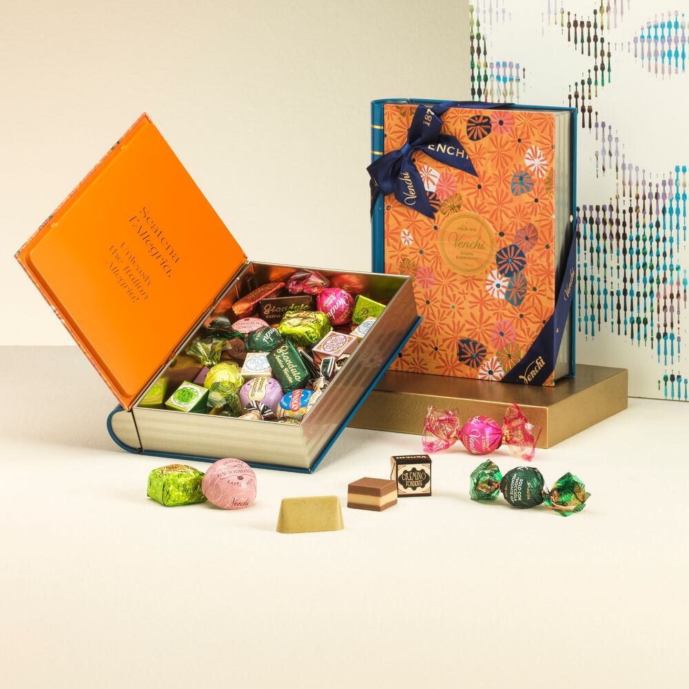 Maxi Murrine gift book with assorted chocolates 11.74 oz